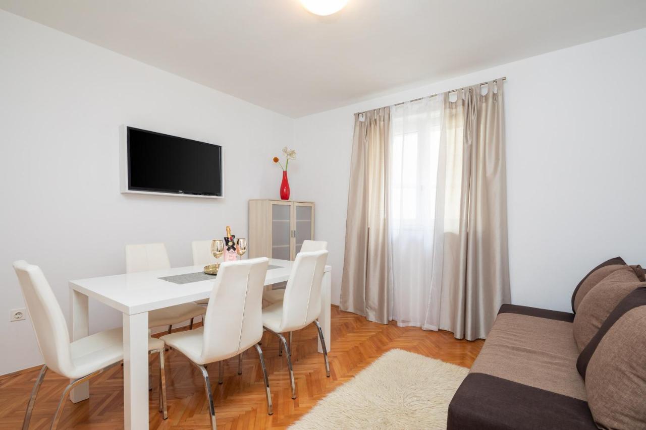 Seaside Apartment Blue Dugi Rat Zewnętrze zdjęcie